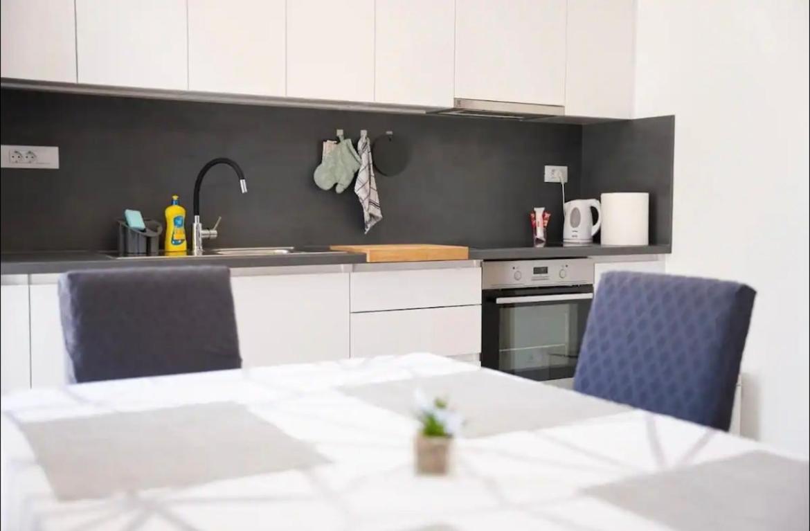 Apartmani Antonia Račišće エクステリア 写真