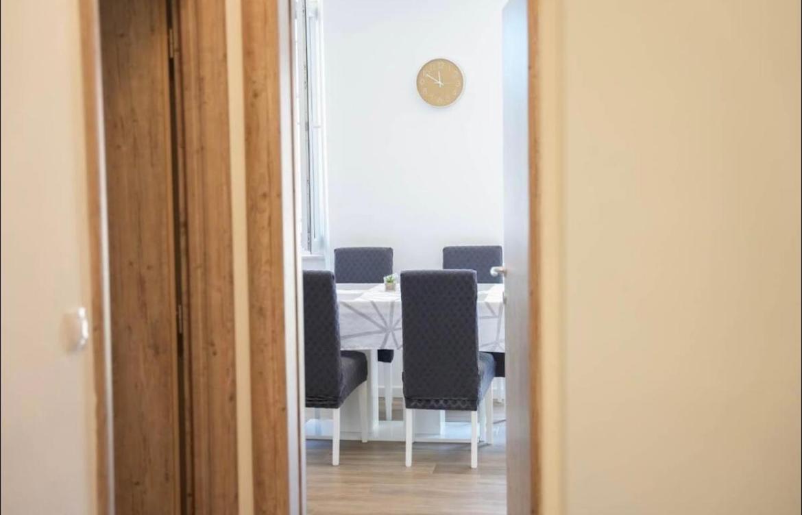Apartmani Antonia Račišće エクステリア 写真